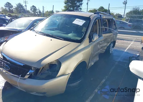 2011 Kia Sedona Lx z USA, uszkodzony, nr VIN KNDMG4C76B6375498